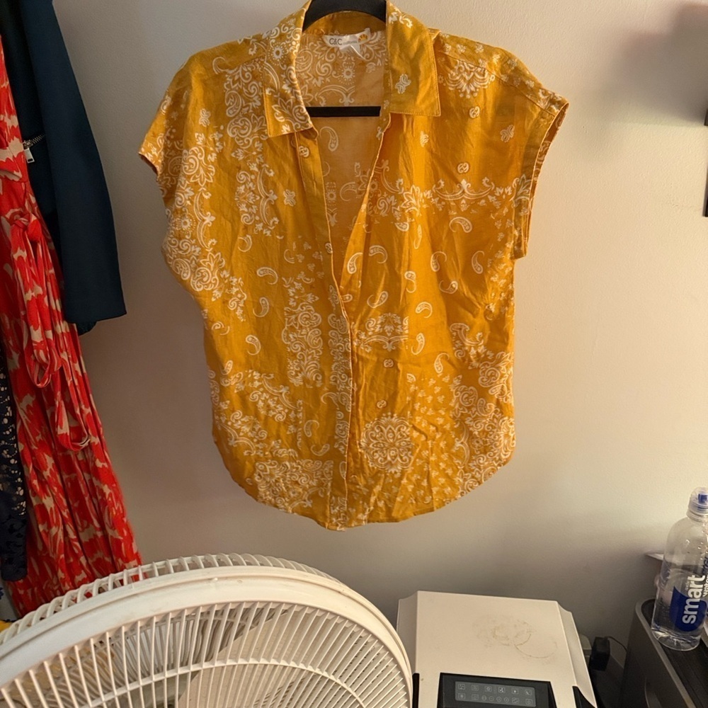 C&C California Yellow Paisley Button Down Shirt
